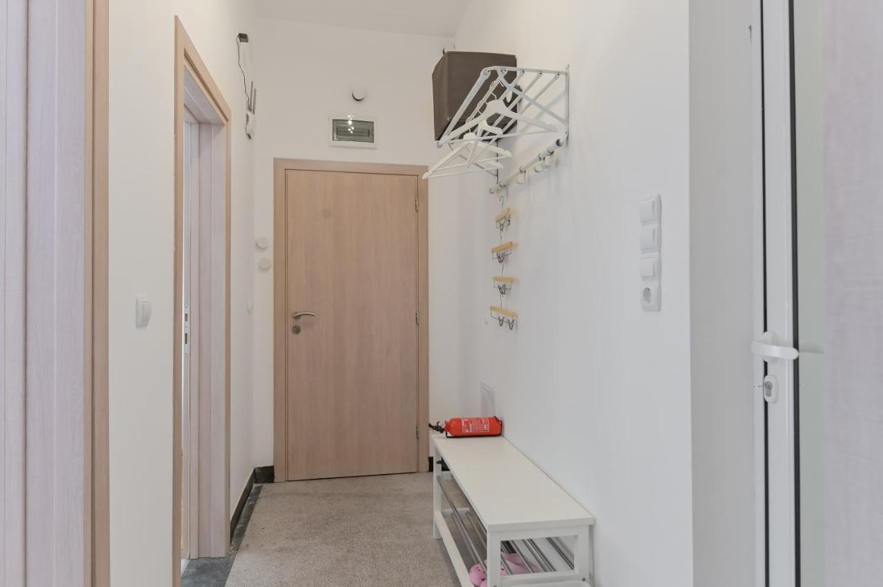 Bright Apartment In The Heart Of The City By Flat Mаnager Sofia Exterior photo